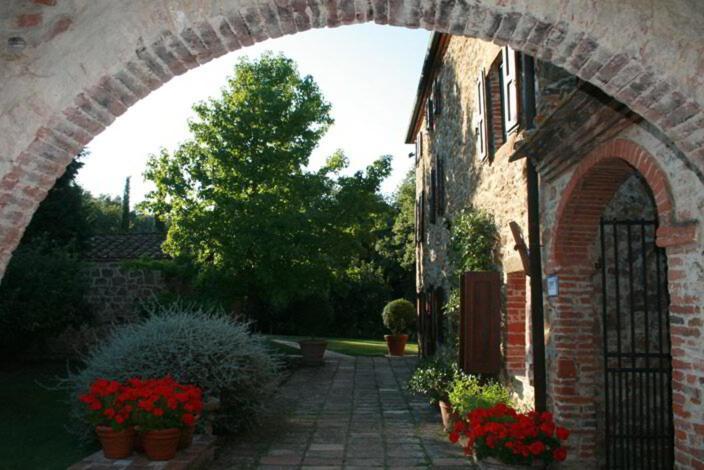 PetroioPodere Gli Oppi Toscana别墅 外观 照片
