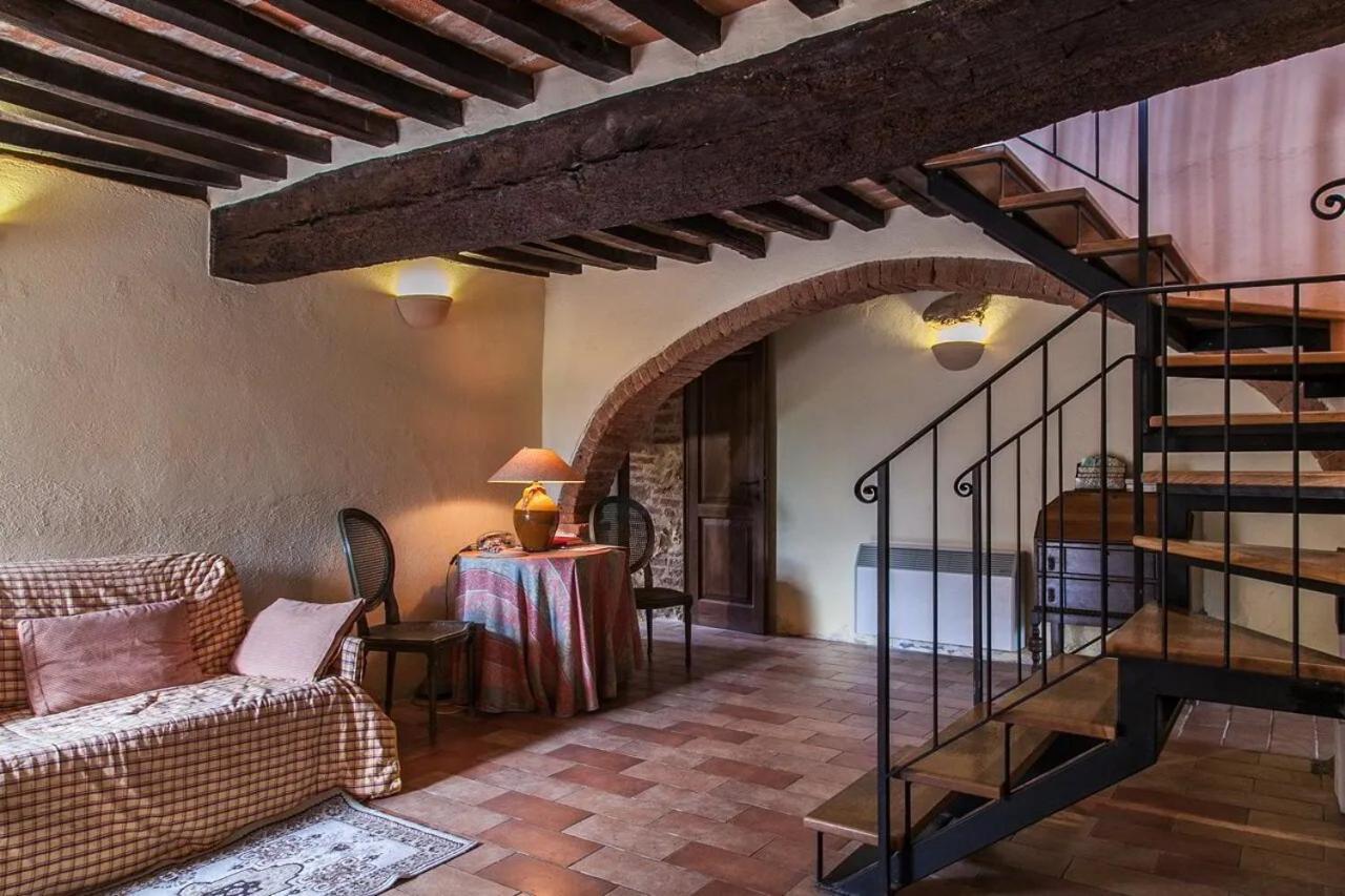 PetroioPodere Gli Oppi Toscana别墅 外观 照片