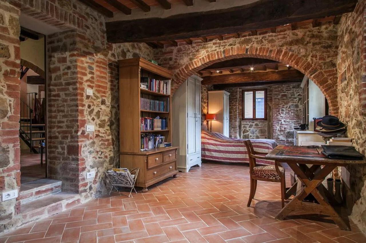 PetroioPodere Gli Oppi Toscana别墅 外观 照片